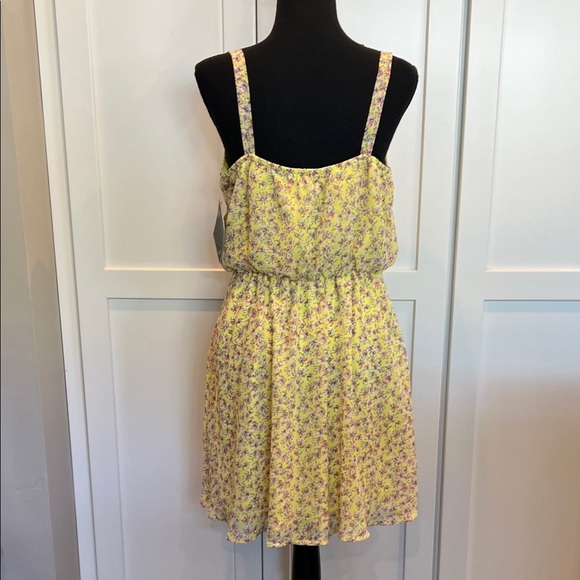 NWT BeBop Yellow Floral Dress - Picture 7 of 8